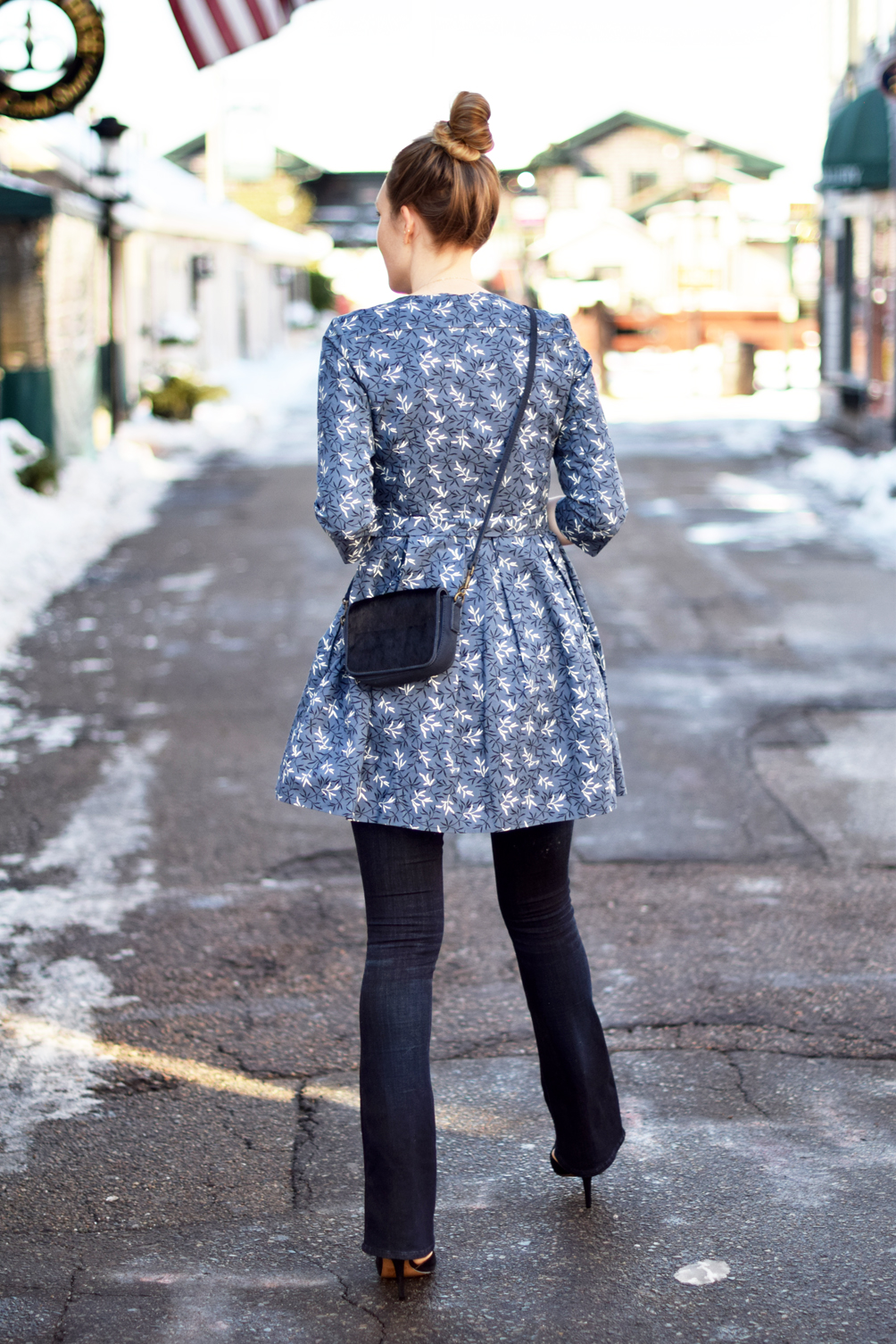 Dress over pants come indossare un vestito sopra i pantaloni Dressing and Toppings