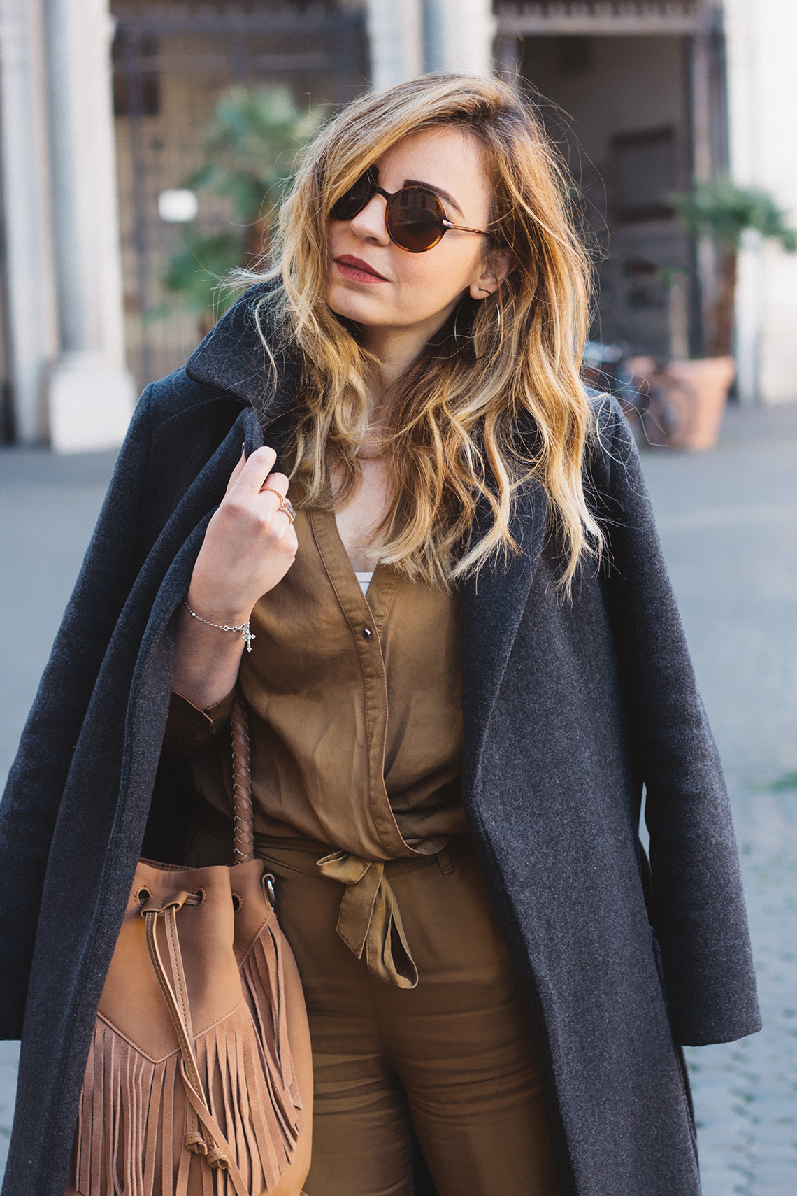 come_indossare_la_tuta_jumpsuit_in_inverno_dressing_and_toppings_9