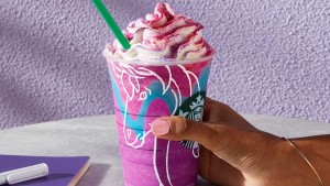 starbucks frappuccino unicorno