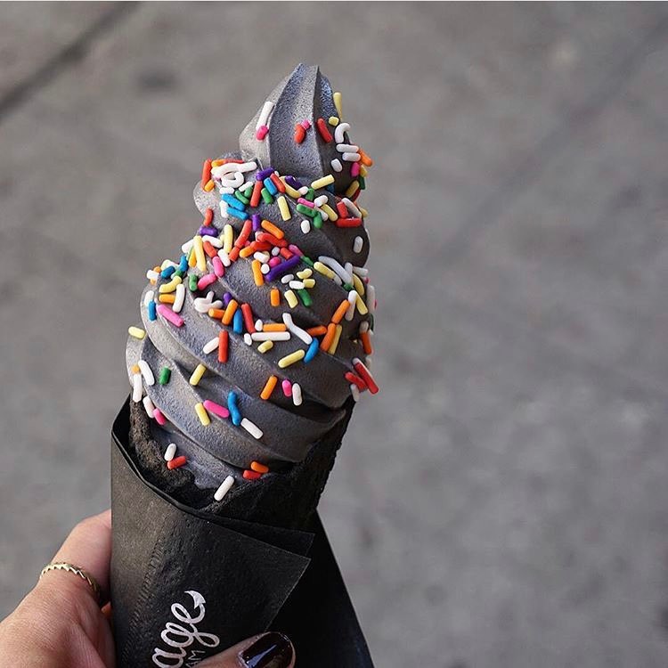 black ice cream gelato nero