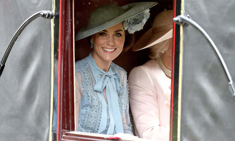 vestito trasparente kate middleton