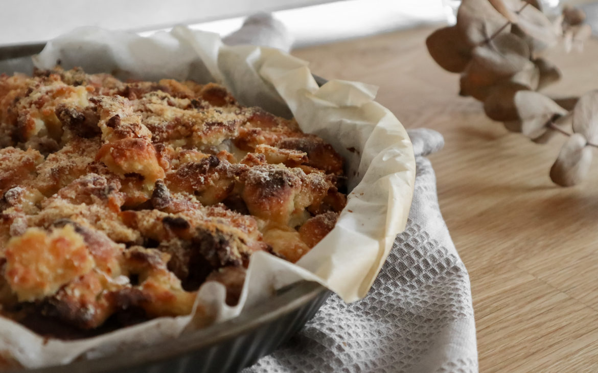 Sbriciolata di patate con salsiccia e provola