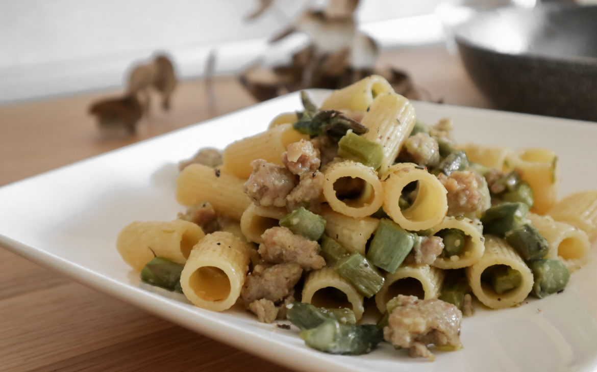 pasta asparagi e salsiccia