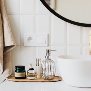 prodotti per skincare minimalista